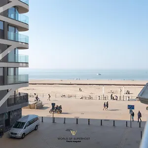 Sea Side Next To The Centre Ostende